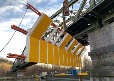 Pier upgrade Steyregg Danube Bridge in Linz - Austria