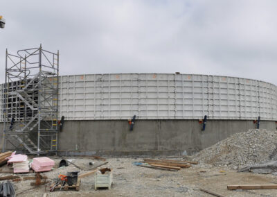 RSB cylindrical formwork as self-climbing formwork to build round basins on a wwtp