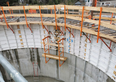 Bau von drei Stahlbetonbehältern mit der Kletterschalung / Rundschalung von RSB Formwork Technology