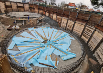 Construction of three reinforced concrete tanks with climbing formwork / circular formwork from RSB Formwork Technology