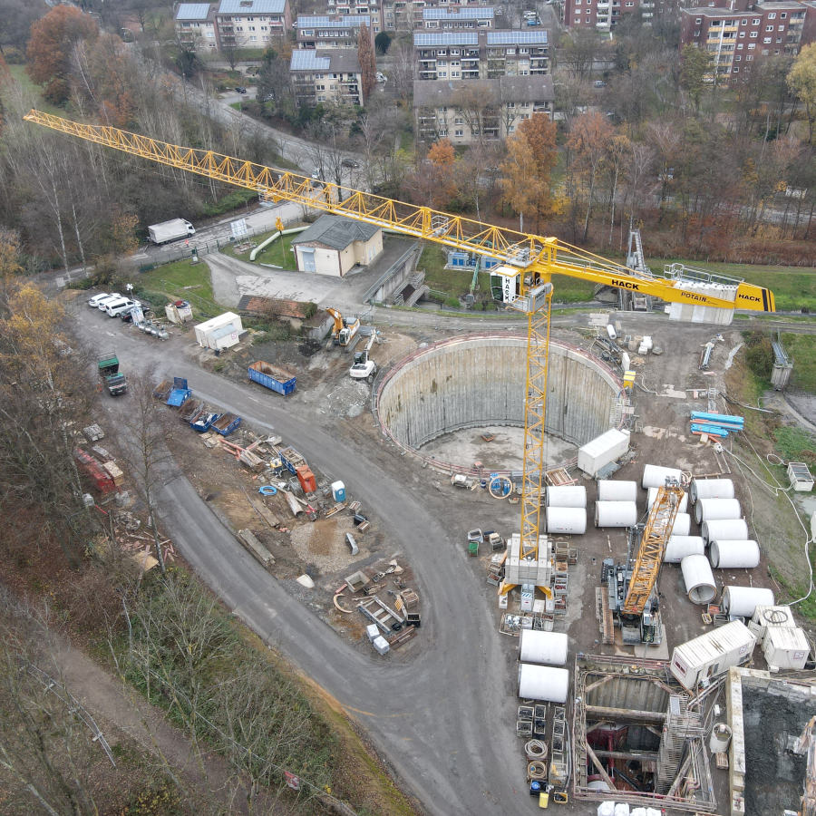 Vertical in-situ concrete shaft for the pumping station in Essen Stoppenbergerbach formed with climbing formwork from RSB Formwork Technology GmbH