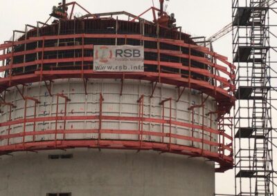 Faulturm mit gerader Decke und eckiger Gashaube gebaut von RSB Formwork Technology GmbH