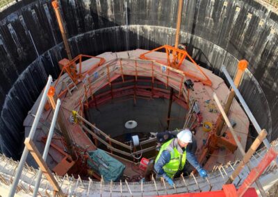 Faulturm mit gerader Decke und eckiger Gashaube gebaut von RSB Formwork Technology GmbH