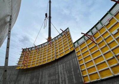 Kombibecken mit zweihäuptiger Innenwand und einhäuptiger Außenwand im Bestand von RSB Formwork Technology GmbH.