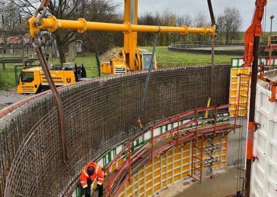 Kombibecken mit zweihäuptiger Innenwand und einhäuptiger Außenwand im Bestand von RSB Formwork Technology GmbH.