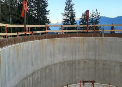 1 Trinkwasserbehälter neu gebaut mit Rundschalung von RSB Formwork Technology GmbH, 2 bestehende Behälter werden erhöht von RSB Formwork Technology GmbH.