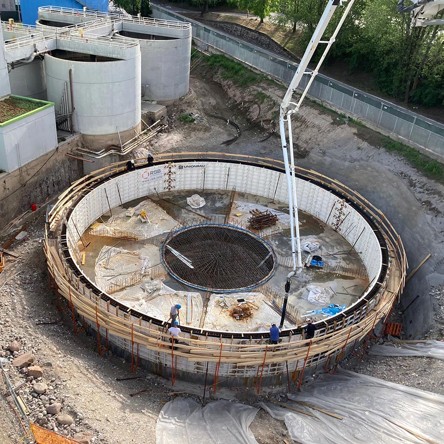 Digester with hopper and cone roof from RSB Formwork Technology for the Eco-Center in Bolzano - Italy
