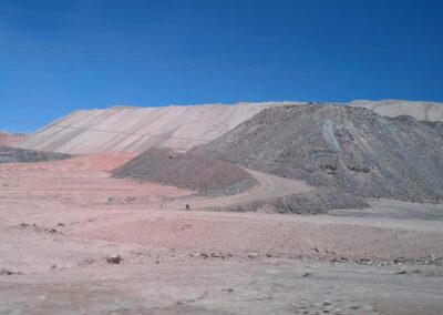 Zylindrische Stahlschahlung für einen Entrauchungsschacht auf der weltgrößten Kupfermine in Chile