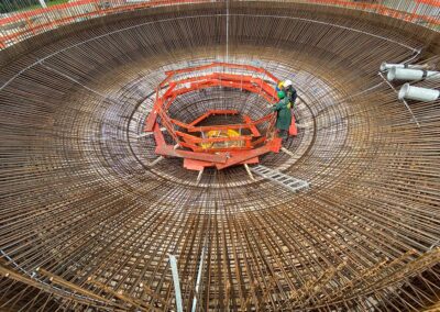 Faulturm mit Trichter und Kegeldach und zusätzlich ein offener Schlammspeicher mit Trichter von RSB Formwork Technology GmbH gebaut