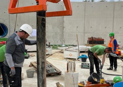 Beim Vor- und Nachklärbecken hat RSB Formwork Technology GmbH jeweils die Trichterschalung sowie die Rundschalung für den Königsstuhl (Mittelbauwerk) geliefert.