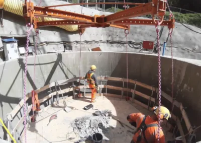 Arbeitsbühne Entrauchungs-schacht Kramertunnel Garmisch Partenkirchen Deutschland